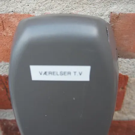 Apartment Allerupvej St Tv 007